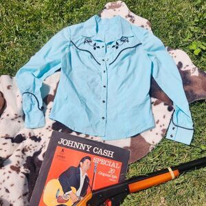 Light Blue Vintage Western Shirt with Embroidery Pearl Snaps